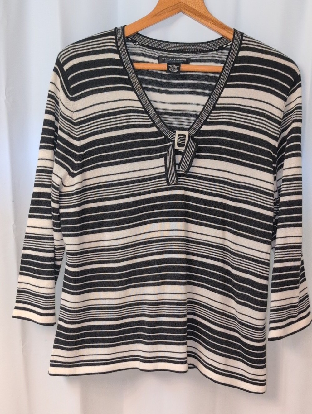 goodclothes COLLECTIONS Y2K Black & White Striped V-Neck Sweater with Tab Accent